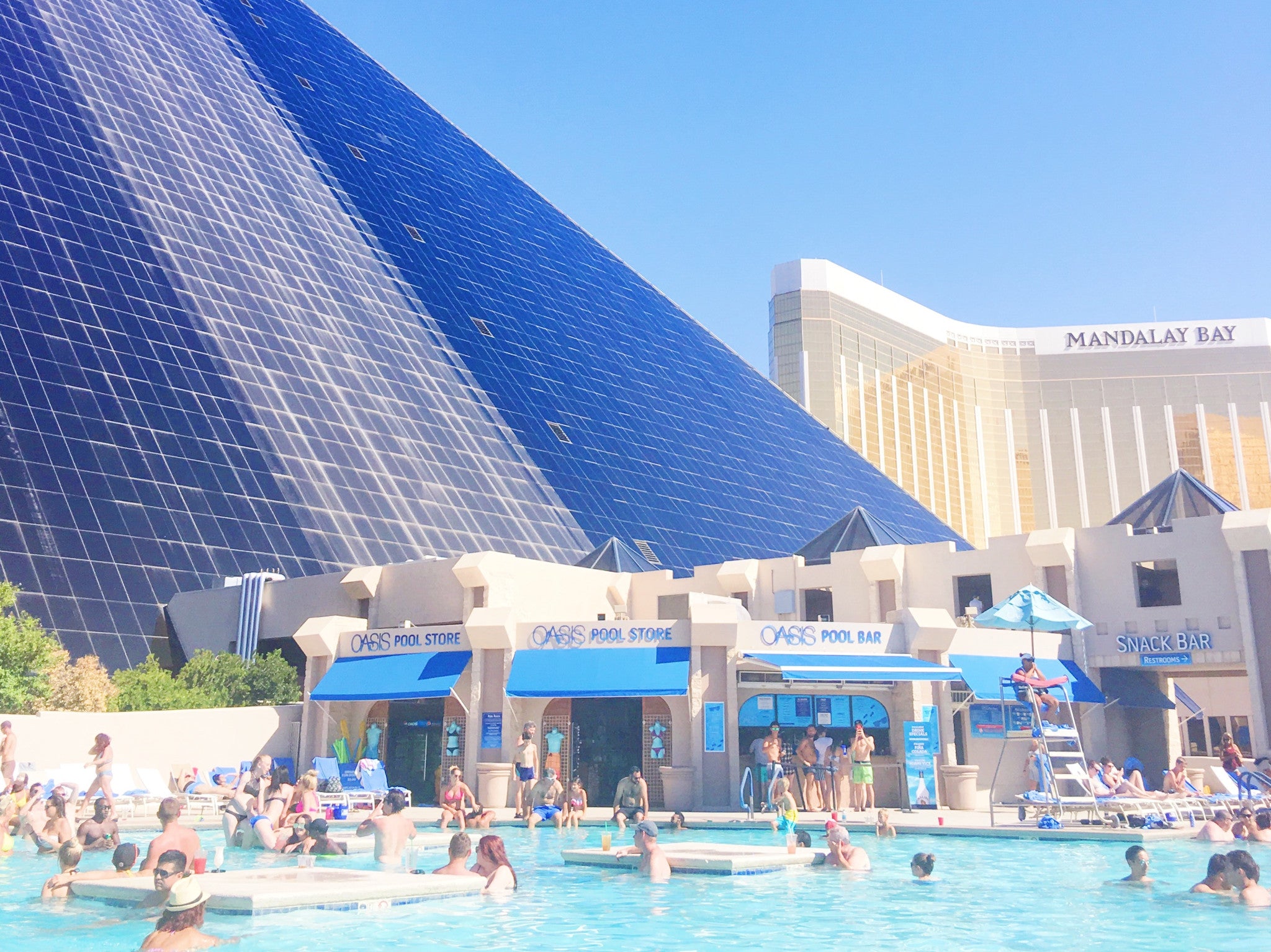 Oh Hey, Las Vegas: Pool Trade Show